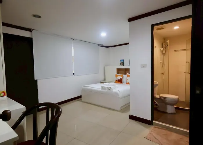 Sampheng House *